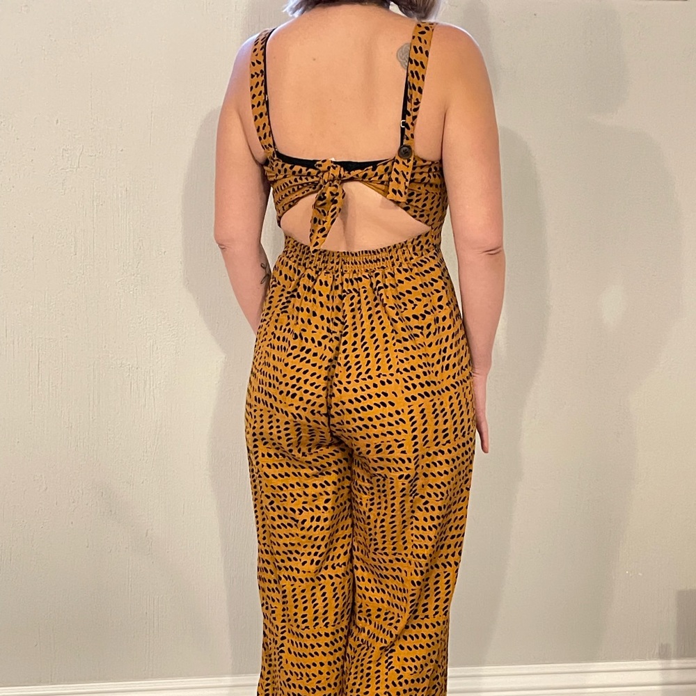 Urban Outfitters Pant Romper - small